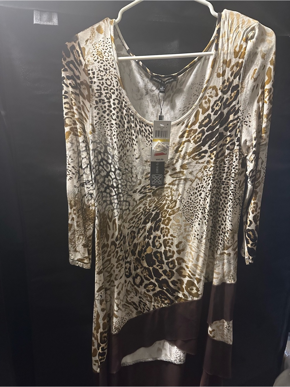 Cable & Gauge Animal-Print Scoop Neck Tunic in Cream and Brown